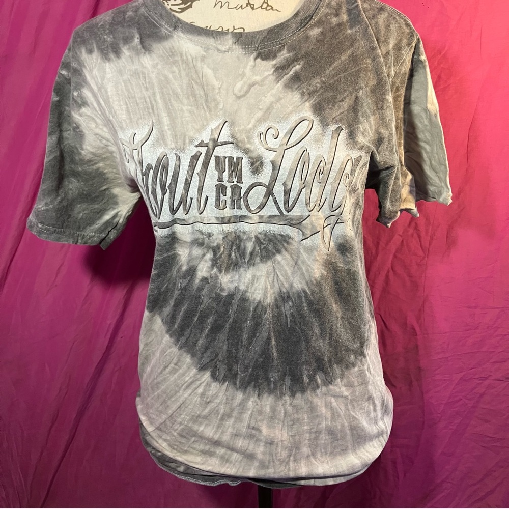 Gray and White Graphic T-Shirt